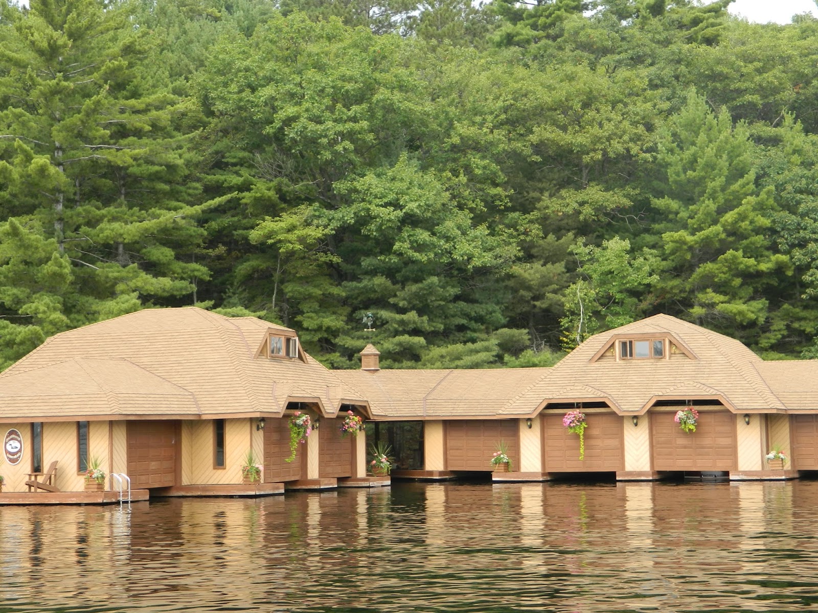 Muskoka Boat Houses Chic Delights