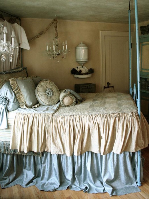 French Romantic Bedroom Decorating Ideas