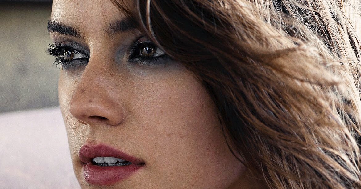 White Gold Jewelry Blog What Is the Difference Between Fine Jewelry