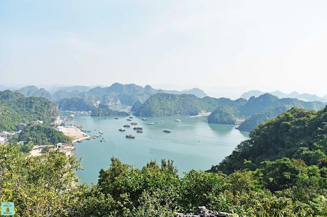 Mirador en la Isla de Cat Ba