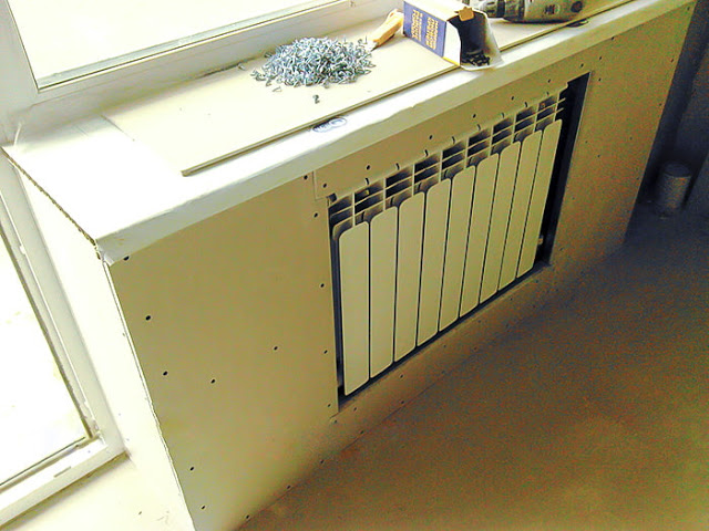 Как спрятать радиаторы отопления 