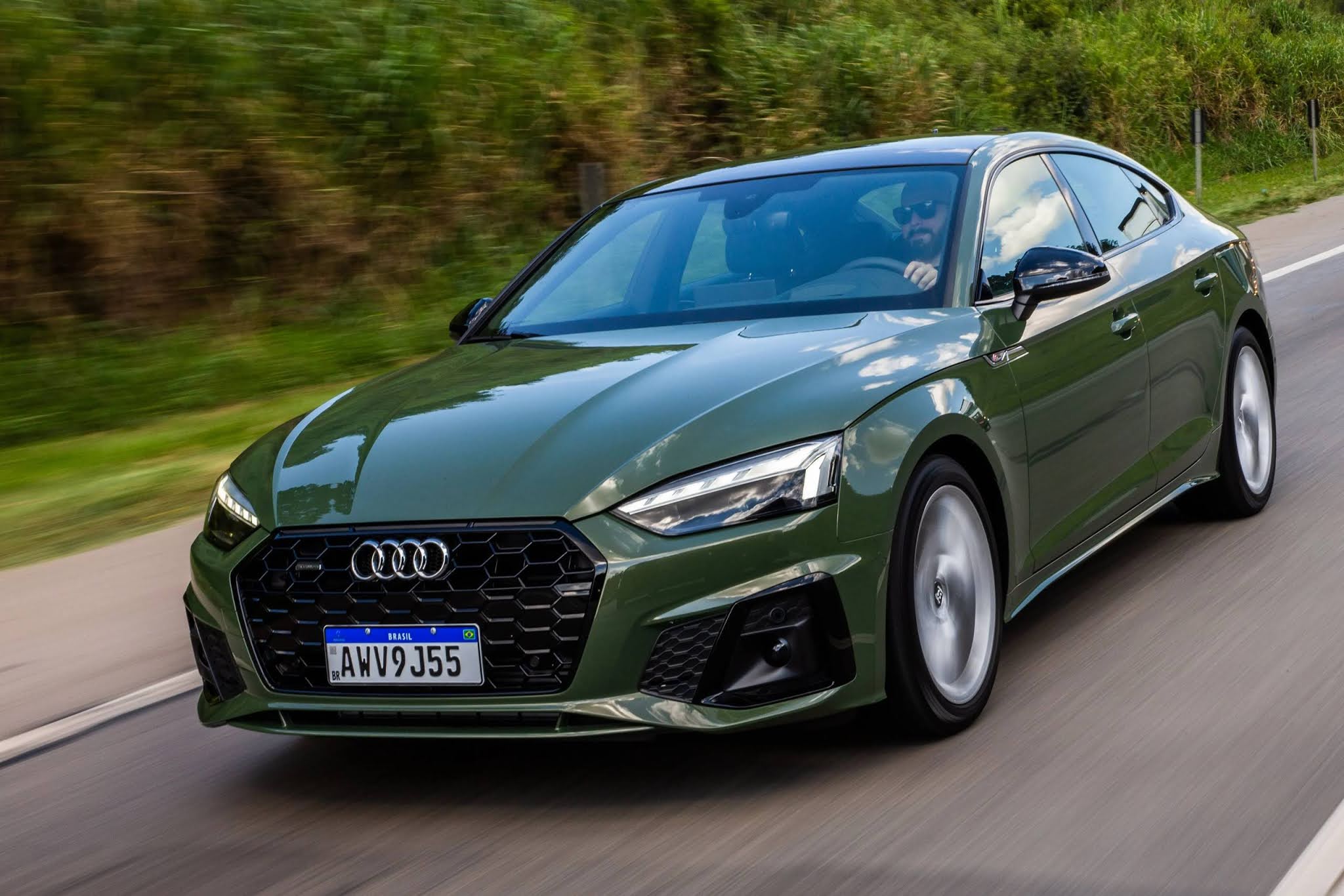 Audi a5 Sportback зеленая
