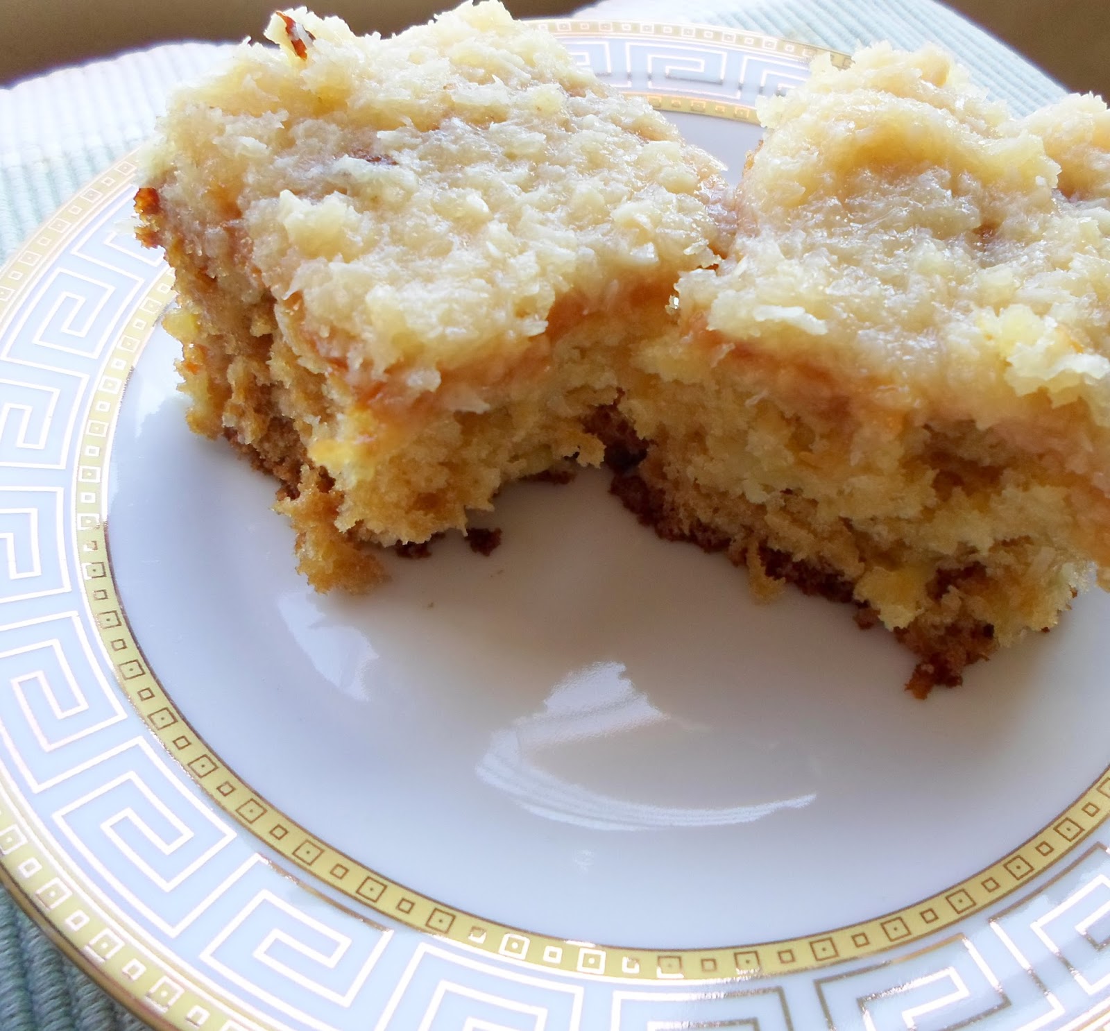 Homemade Heaven...... Old Fashioned Pineapple and Coconut Cake