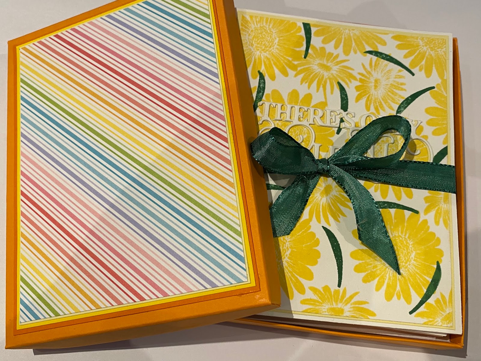 Paper Crafting by Heidi Angelika "Just a Note" Card Gift Box