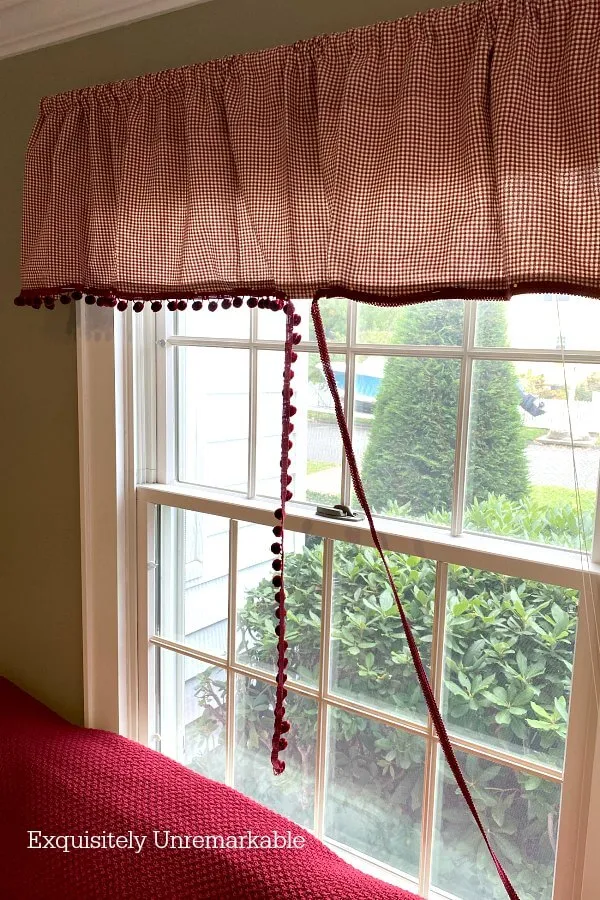 Adding Ball Fringe Or Gimp To Valance