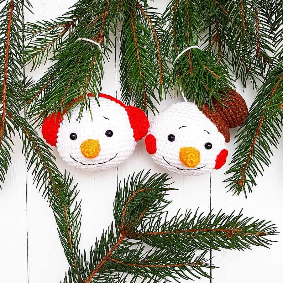 Christmas ornament crochet snowman