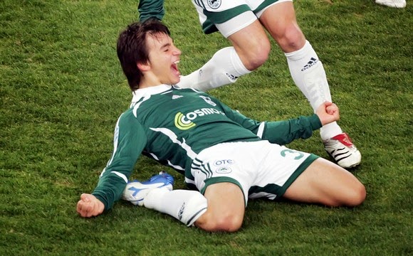 Ο Νίνης... αγαπάει την ΑΕΚ!