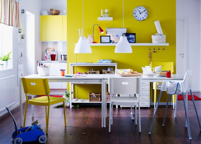 Yellow%2BLiving%2BRoom%2BInterior%2B%25285%2529