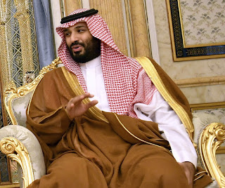 imagem do príncipe herdeiro da Arábia Saudita Muhammad bin Salmán representando a monarquia absolutista
