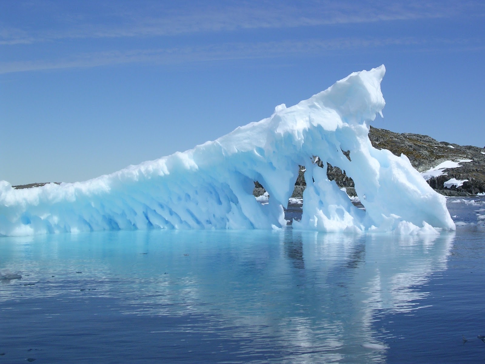 Antartica Icebergs Wallpapers pictures cini clips Antartica Icebergs Wallpapers pictures cini clips