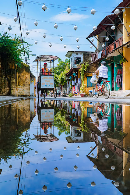 Hoi An 'reflected' after the rain