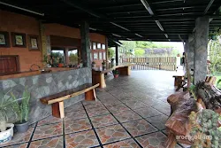 villa la lita gunung bunder