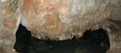 Ζάκυνθος: Ο σεισμός ξύπνησε την «τρύπα του Καλόγερου» (φώτο)