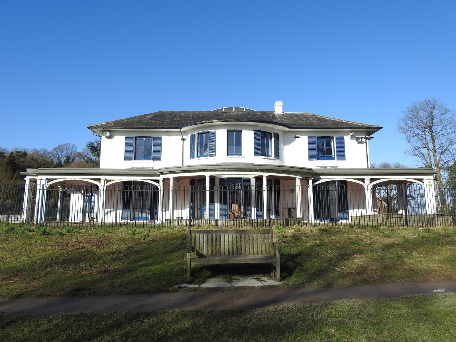 Crawley Old Town FOURTEEN PICTURES Broadfield House