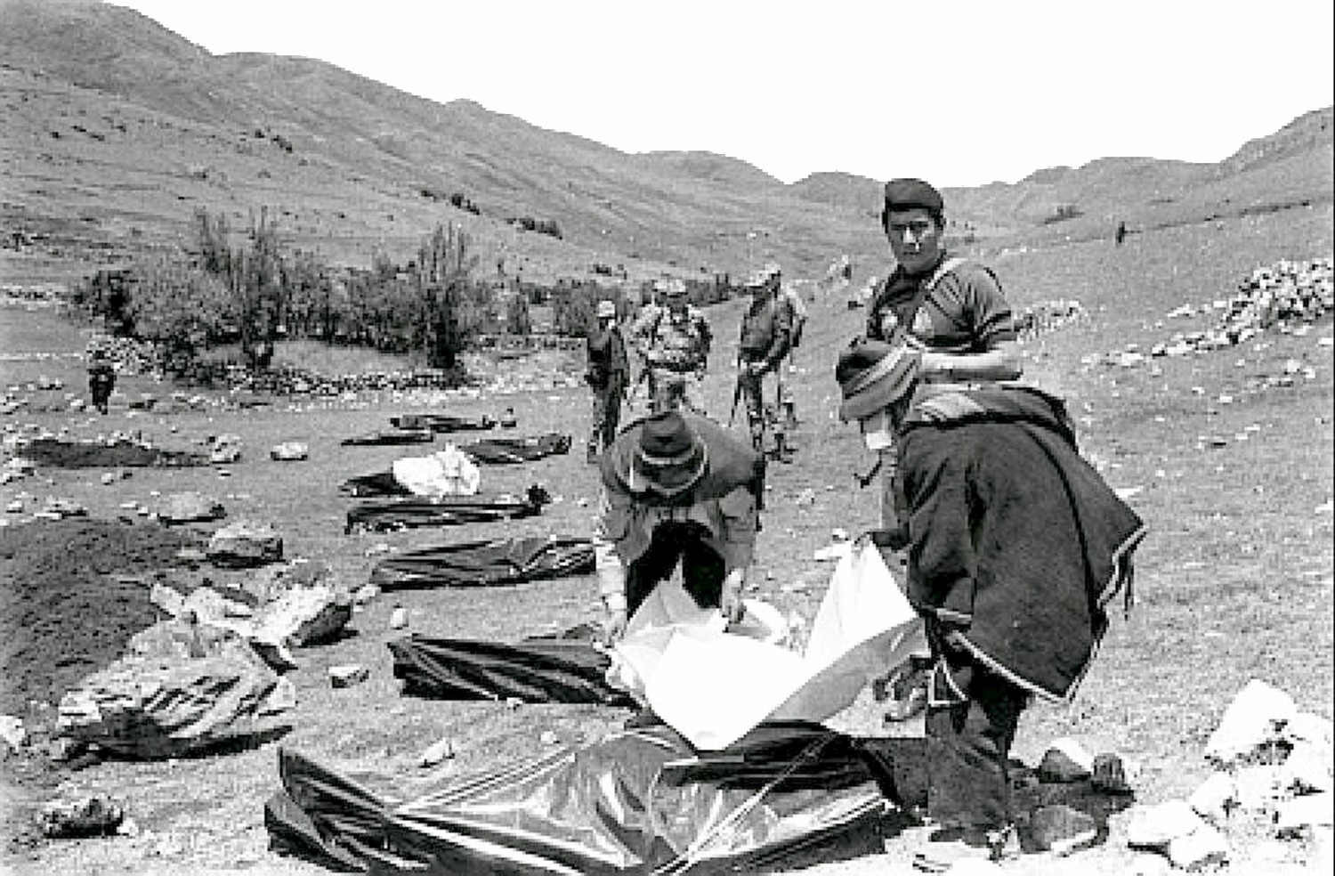 TML on Line CRÓNICA LA MASACRE DE UCHURACCAY CONTADA DESDE ADENTRO