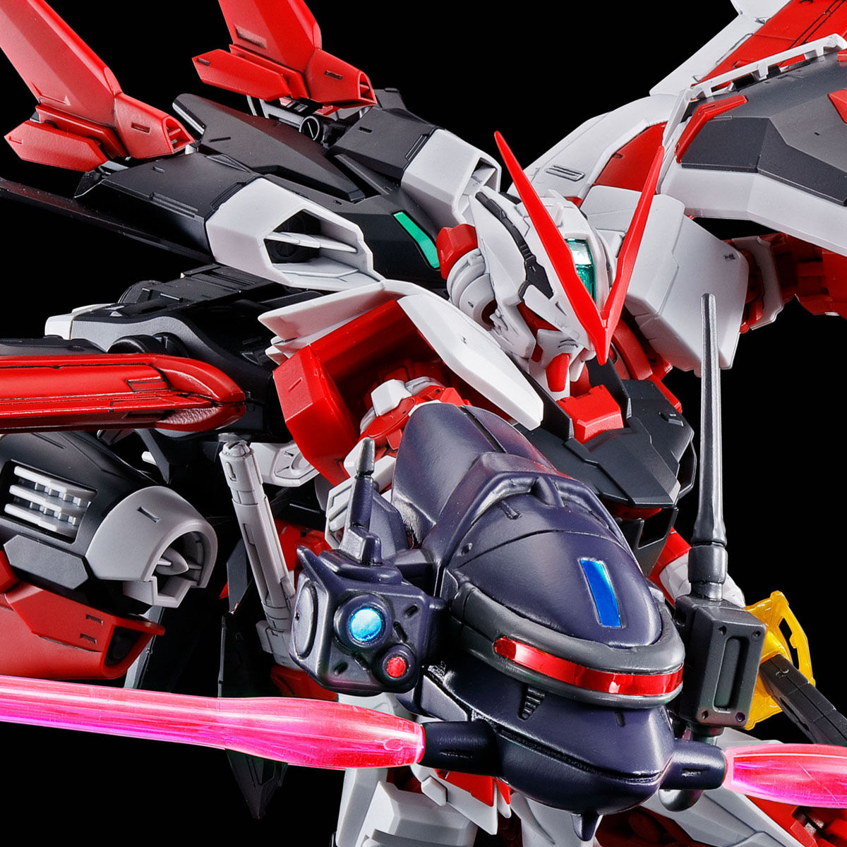 Mobile Suit Gundam SEED Astray R MG 1/100 Gundam Astray Red Frame Flight Unit (Bandai)