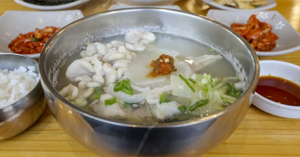 [Food] Daegutang (대구탕, Cod Fish Soup) peacebreeze