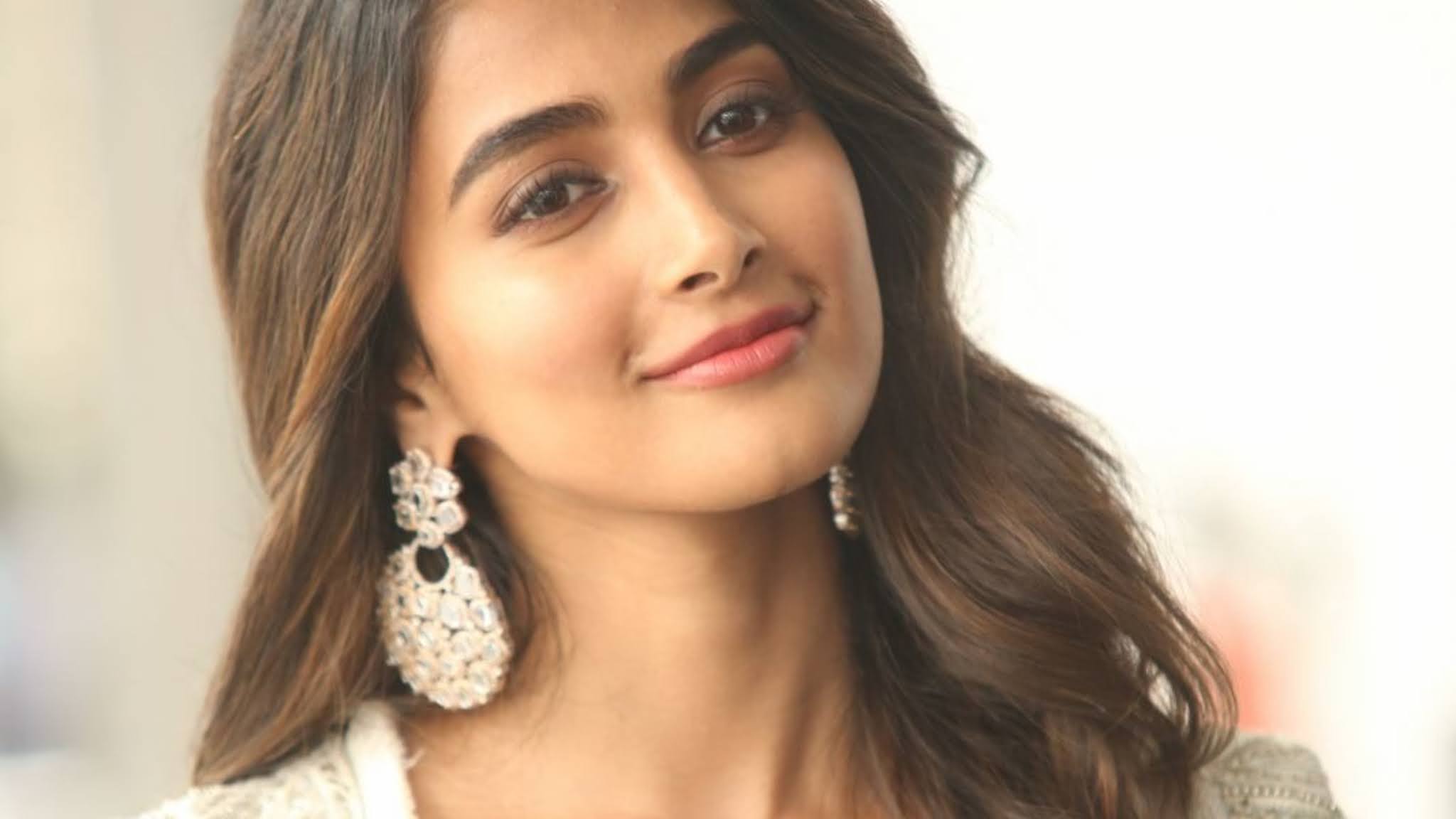 Pooja Hegde HD UHD Photo