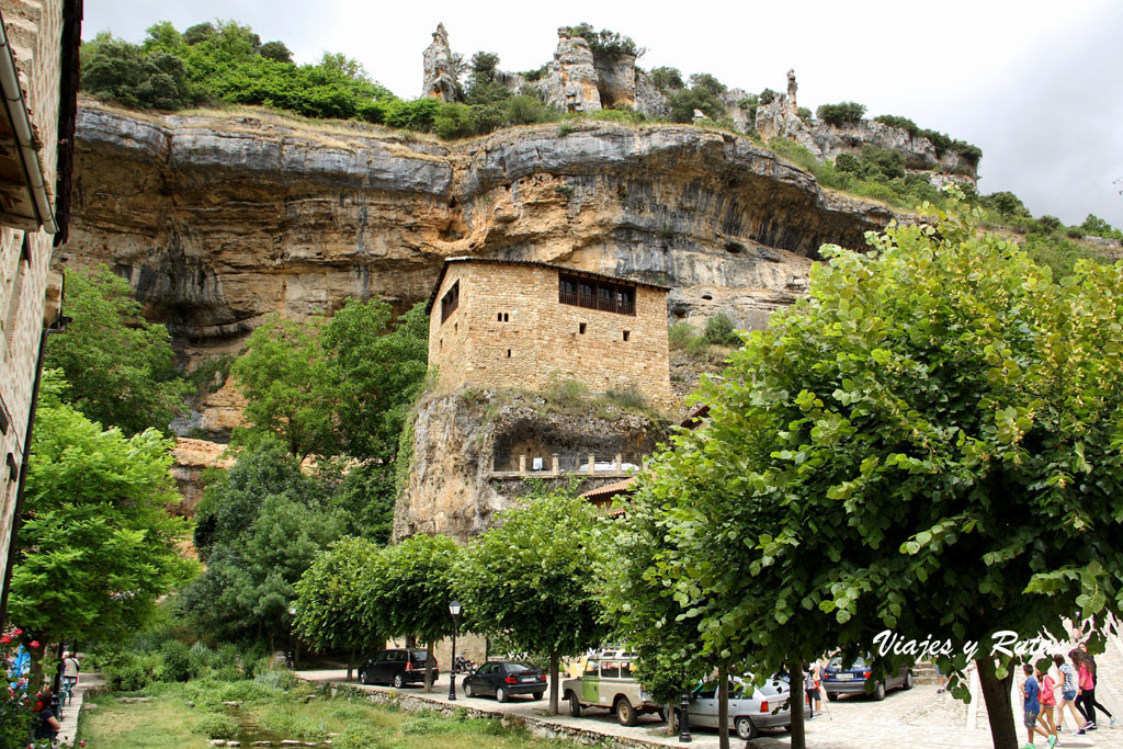 Casas de Orbaneja del Castillo