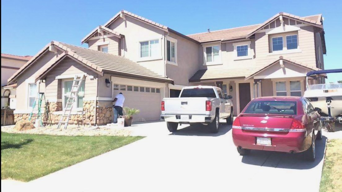 Martin Martinez Painting The Paint Job Of Your Dreams, Get Free