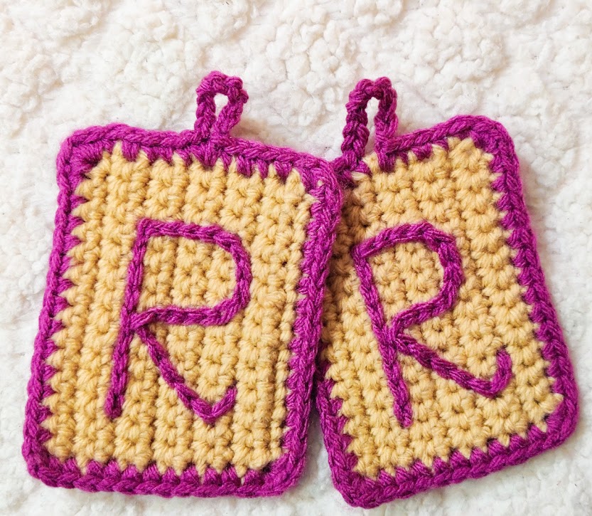 Raji's Craft Hobby: Surface Slip Stitch Crochet Name Tags