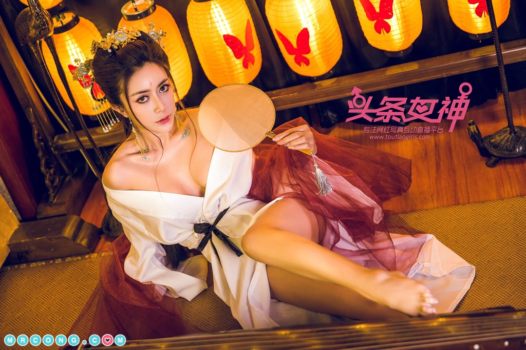 TouTiao 2017-10-31: Model Xuan Chen (萱 宸) (26 photos)