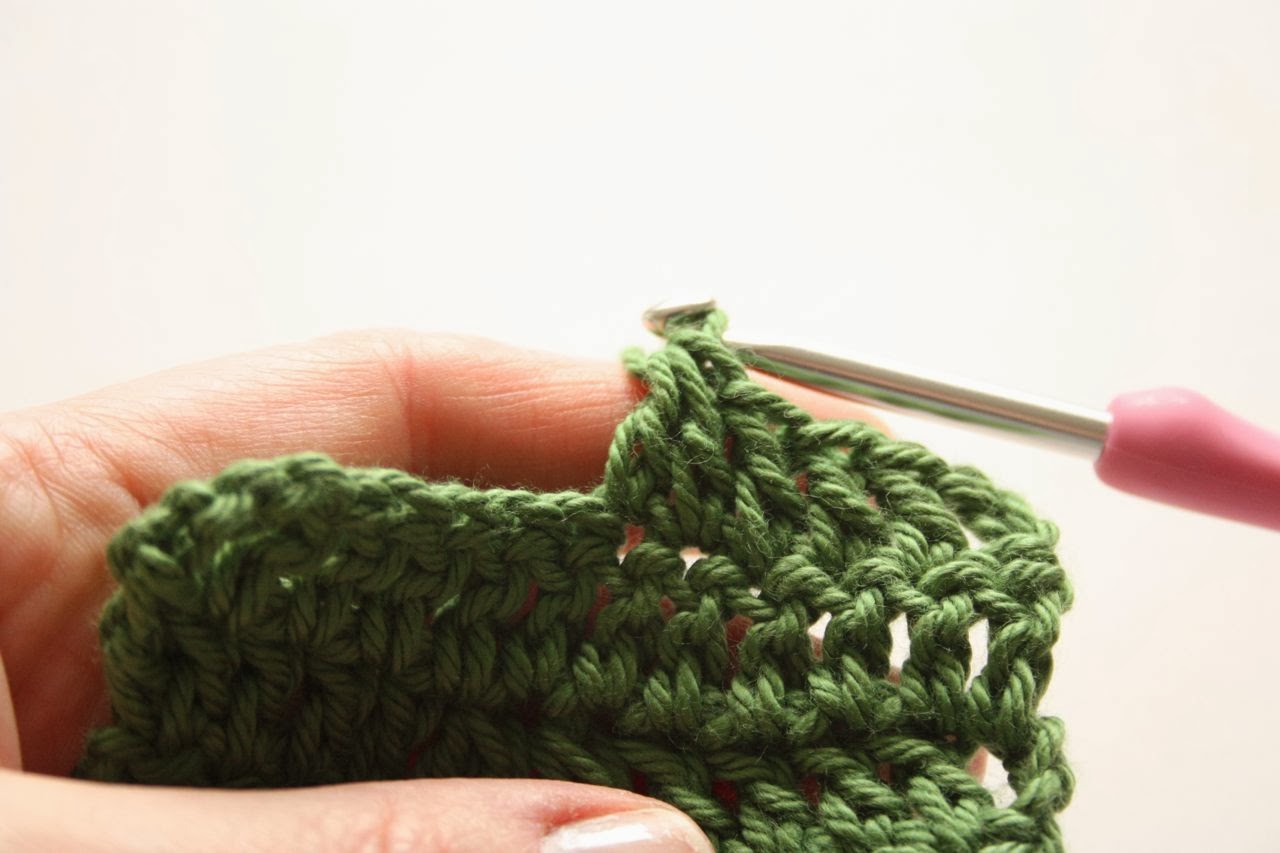 Treble Crochet Decrease (tr2tog/tr3tog)