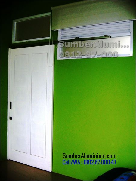 Pintu Aluminium Panel Putih
