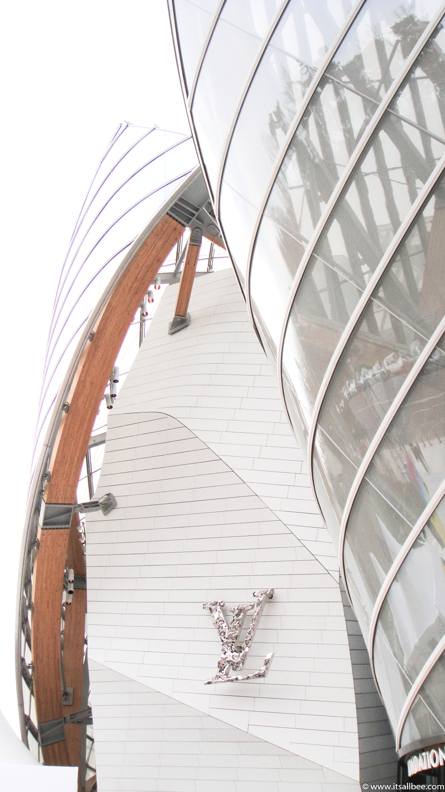 An Insider visit to the new Louis Vuitton Foundation — city