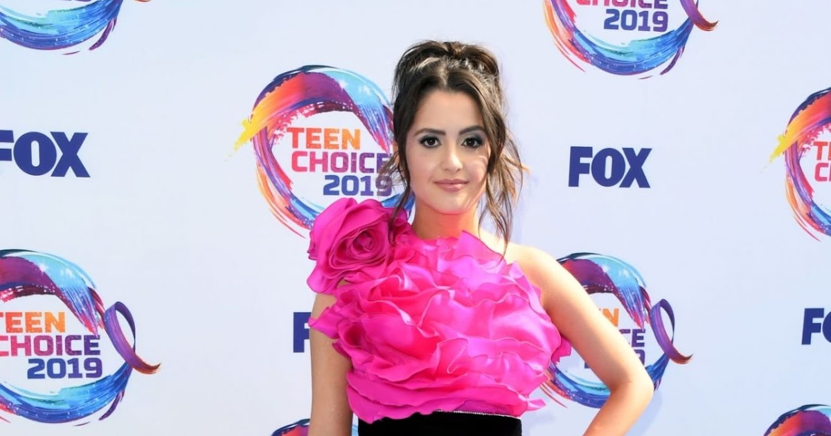 Laura Marano – FOX’s Teen Choice Awards 2019 – Fashion Style