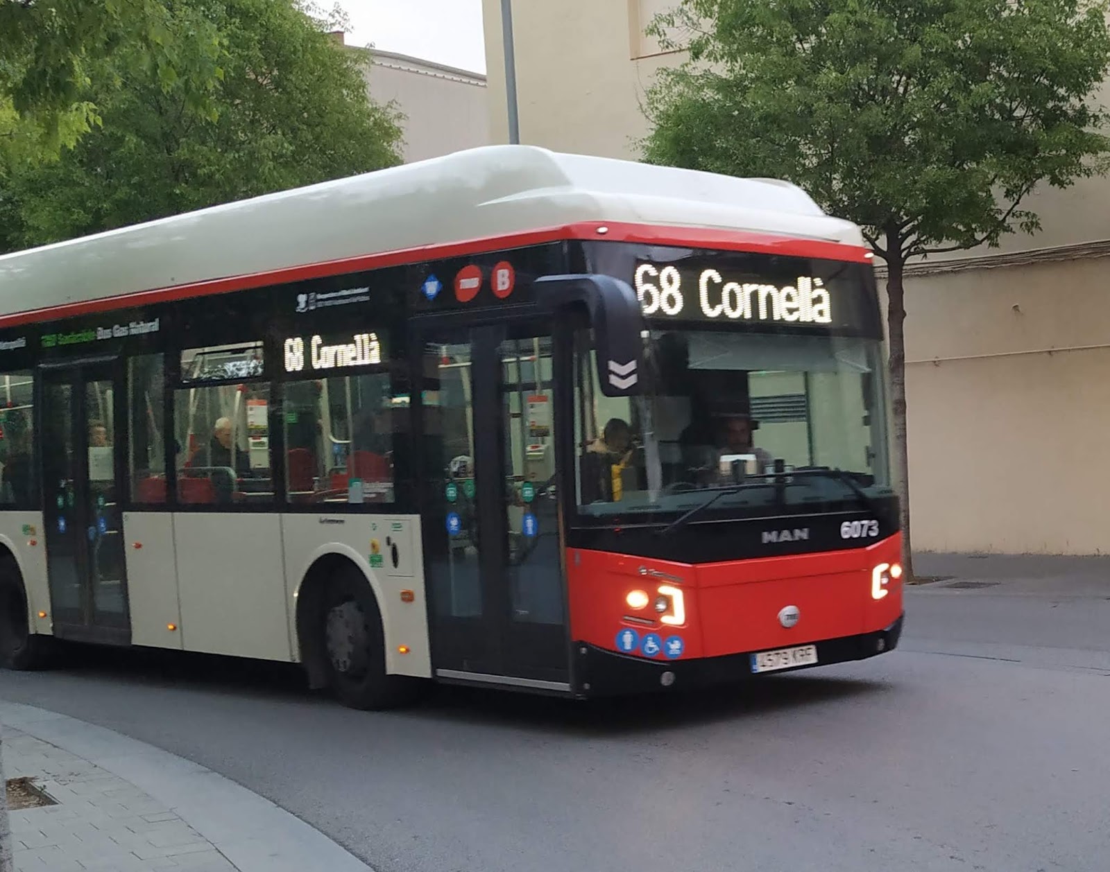 Las líneas de TMB empiezan a tener destino único