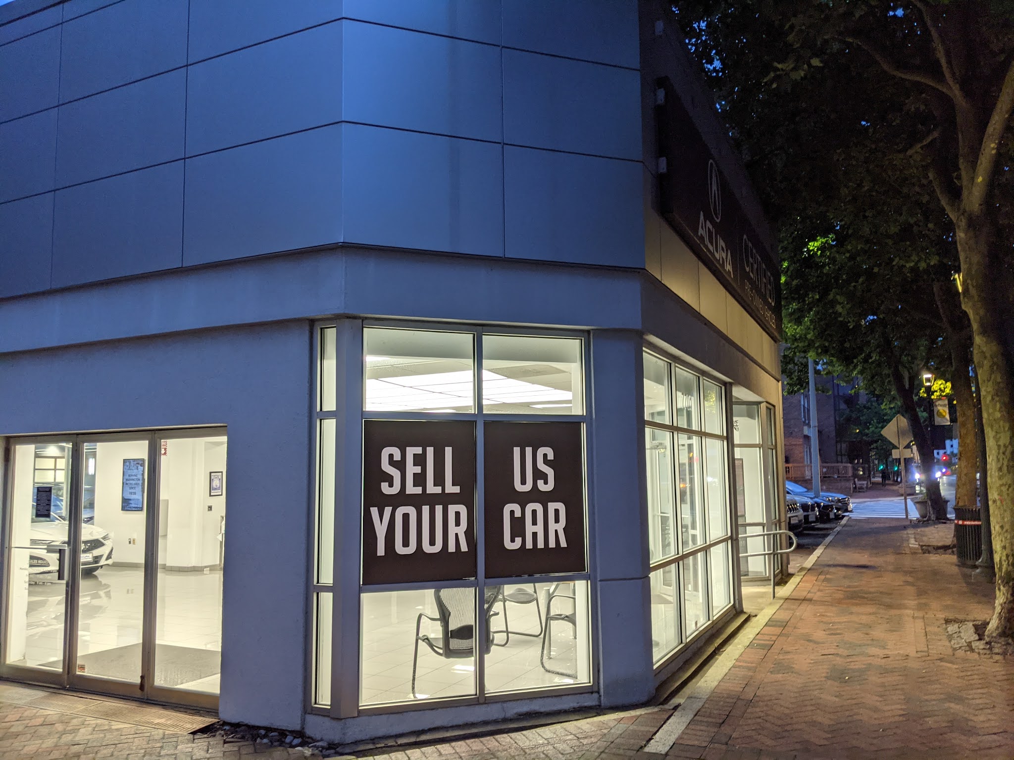 Robert Dyer Bethesda Row Signs of demand for used cars in Bethesda