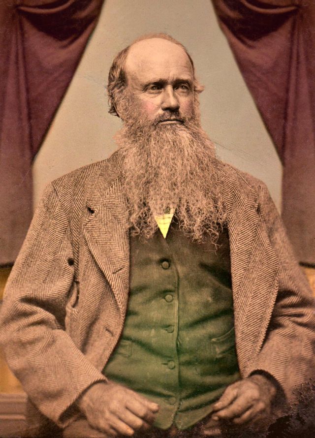 Amazing Colorized Photos Show What People Wore in the 19th Century