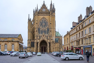 Ailleurs : Cathédrale Saint Etienne de Metz, dix anecdotes insolites pour découvrir un chef-d'oeuvre gothique