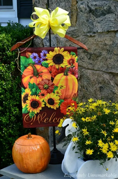 Garden Flag For Fall Decorating