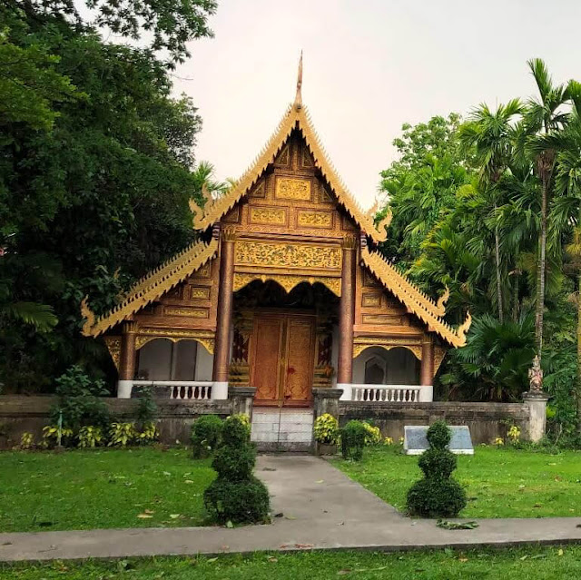 Wat Chiang Man - Férias em Chiang Mai 