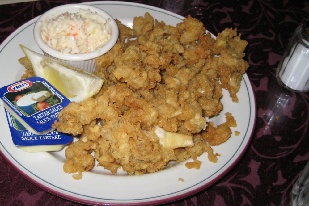 Calico Kitchen =^.^= Fried Clams and Poutine râpée