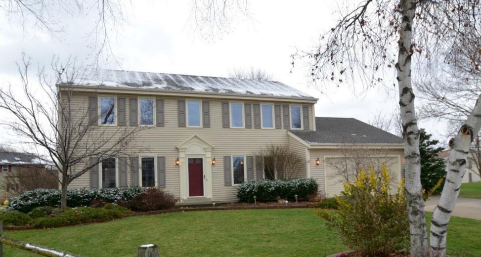 RE/MAX REALTY CENTER Wisconsin's Residential and Commercial Real