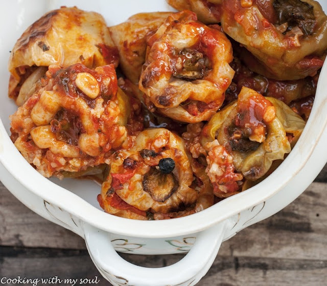 Ardei umpluti cu legume si orez / Bell peppers stuffed with veggies and rice