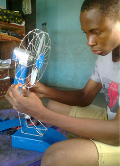 igbo boy making fans aba abia state