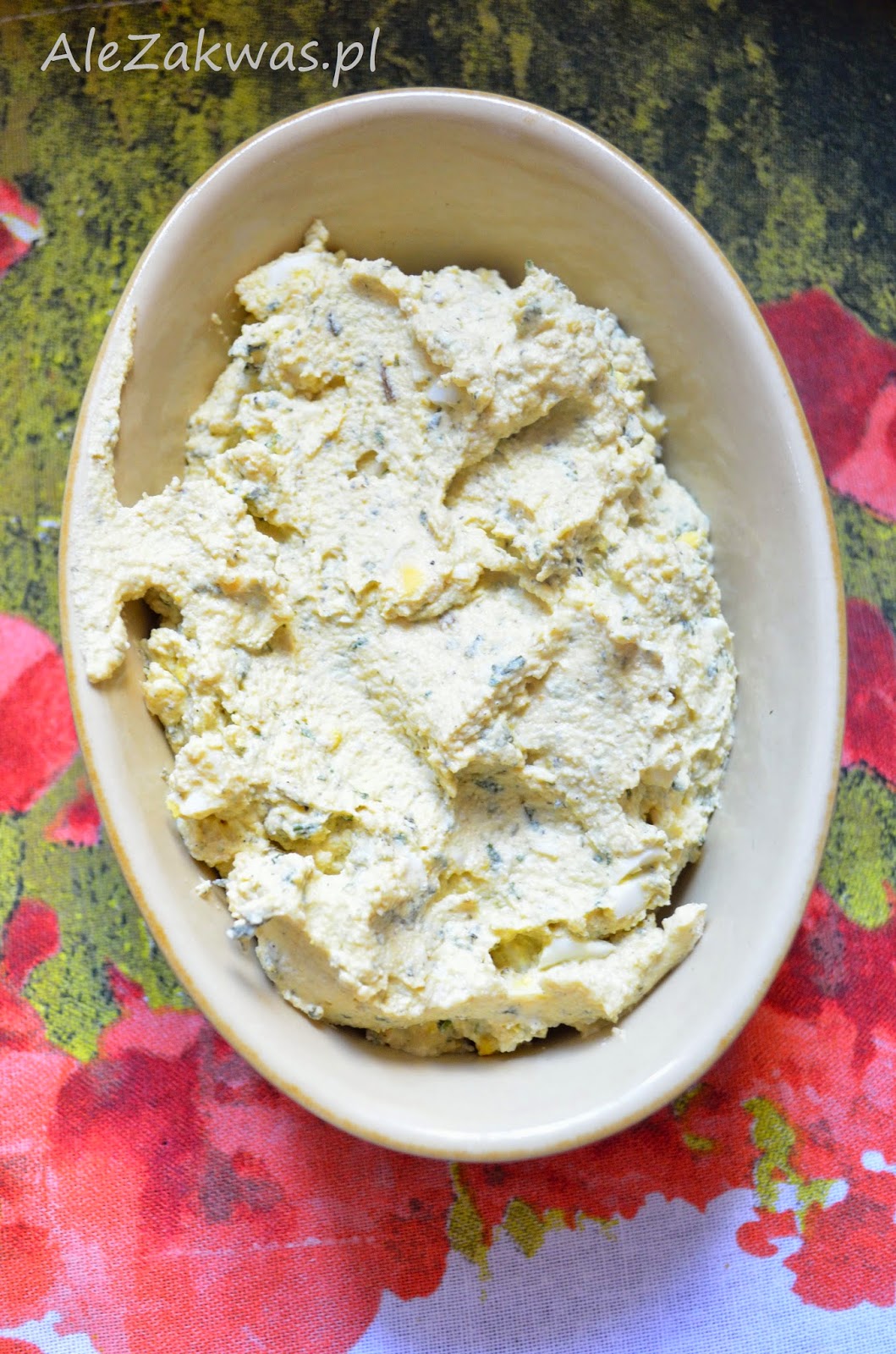 Pasta jajeczna z tofu