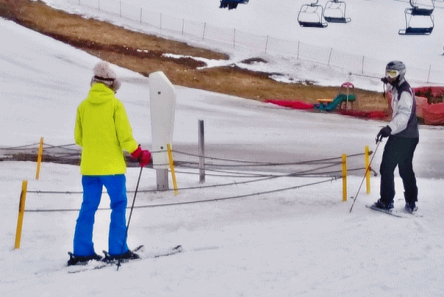 Skiing lesson in Muju Deogyusan Resort