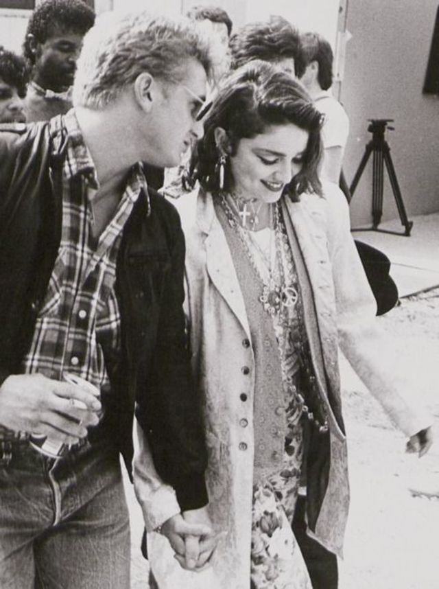 30 Candid Photographs of Madonna and Sean Penn in the 1980s Vintage