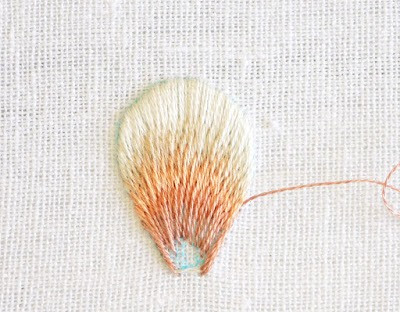 Tương tự thêu đâm xô lớp cuối cùng