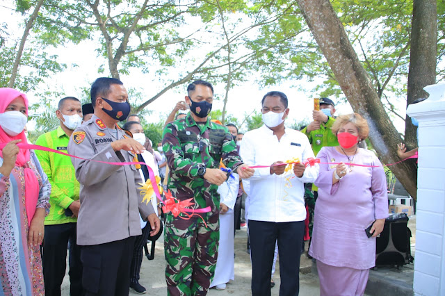 Bupati Sergai Meresmikan Rumah Isoter Mampu Menampung 60 Warga Bupati Sergai Meresmikan Rumah Isoter Mampu Menampung 60 Warga