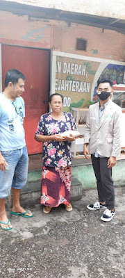Komunitas SAPA JALAN Sahabat Remaja Ngereng Ulama Bagikan 24 Sembako Ke Janda Lansia Di Kelurahan Ardirejo Komunitas SAPA JALAN Sahabat Remaja Ngereng Ulama Bagikan 24 Sembako Ke Janda Lansia Di Kelurahan Ardirejo