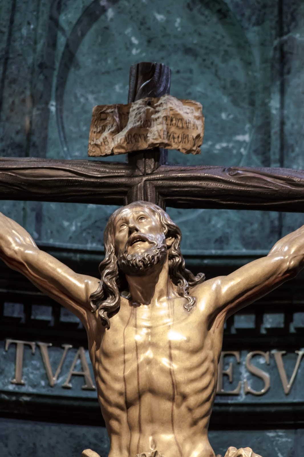 SEVILLA, VIDA Y LEYENDA: LA LEYENDA DEL CRISTO DEL CACHORRO SEVILLA, VIDA Y LEYENDA: LA LEYENDA DEL CRISTO DEL CACHORRO