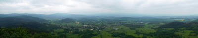 Panorama z Krzyżnej Góry na południe.