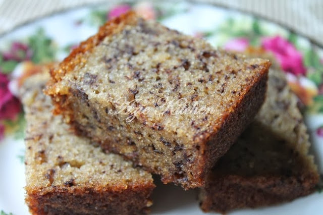 Kek Pisang Yang Sangat Lembab