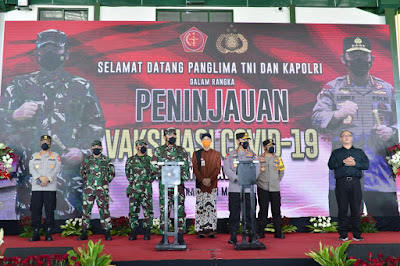 Panglima TNI dan Kapolri Pimpin Serbuan Vaksinasi Bagi Prajurit dan Lansia di Semarang